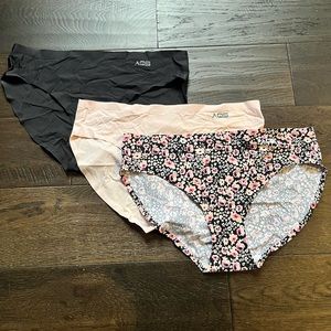 3 pack AQS panties size XL